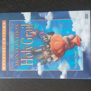 MONTY PYTHON and the HOLY GRAIL